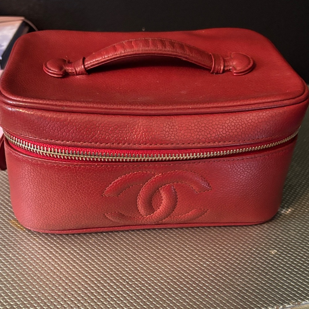 CHANEL Crimson Leather Cosmetic Case